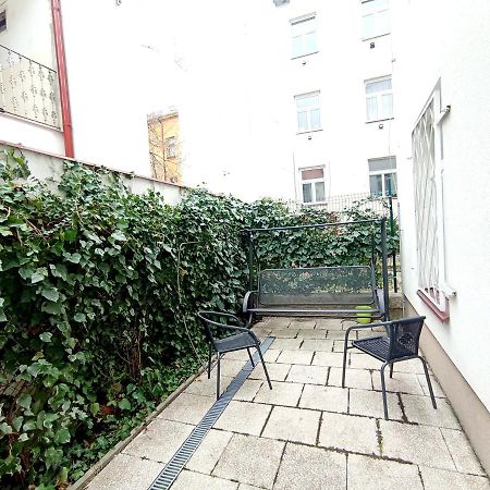 Apartments Captain Grand Πράγα Εξωτερικό φωτογραφία